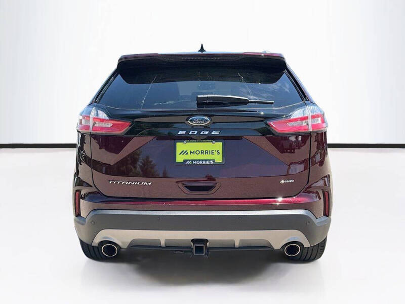 2023 Ford Edge Titanium