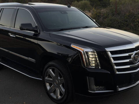 2015 Cadillac Escalade Luxury