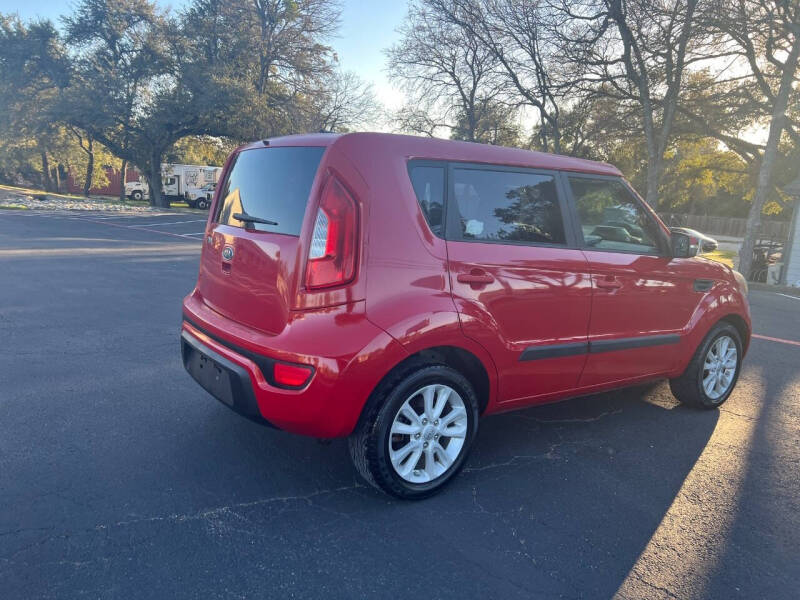 2012 Kia Soul +