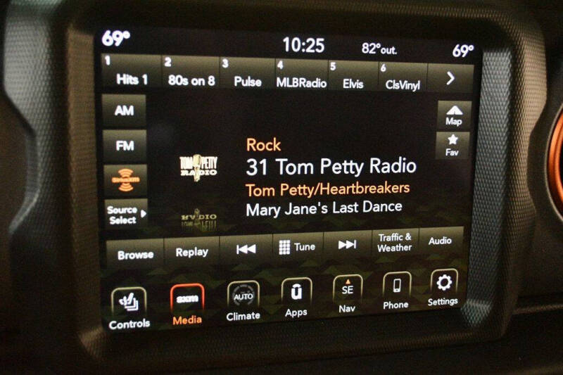 2021 Jeep Gladiator Mojave