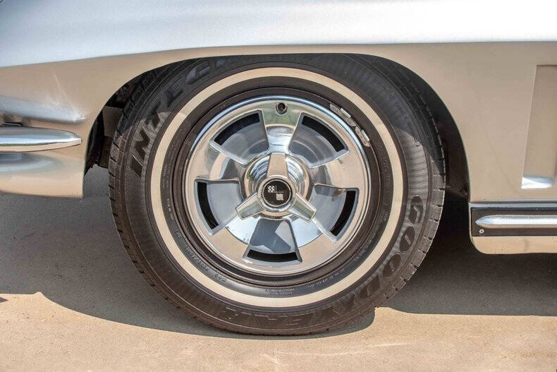 1965 Chevrolet Corvette