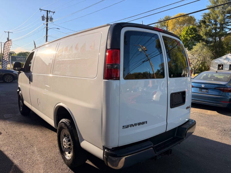 2017 GMC Savana 2500