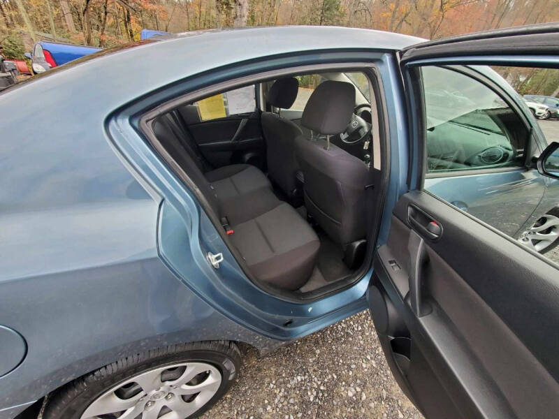 2011 Mazda MAZDA3 i Sport photo 8