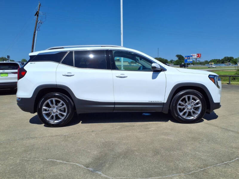 2024 GMC Terrain SLT