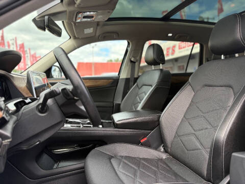 2024 Volkswagen Atlas SE