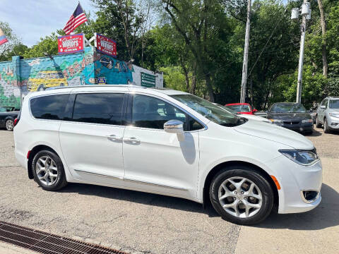 2017 Chrysler Pacifica Limited