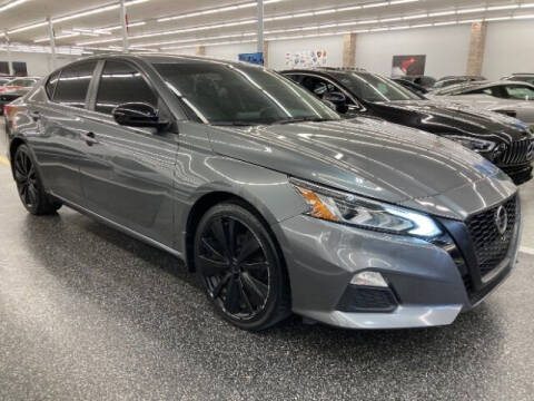 2019 Nissan Altima for sale at Dixie Motors in Fairfield OH