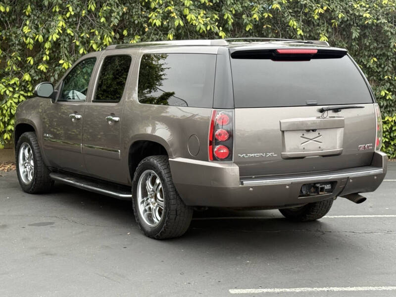 2014 GMC Yukon XL Denali