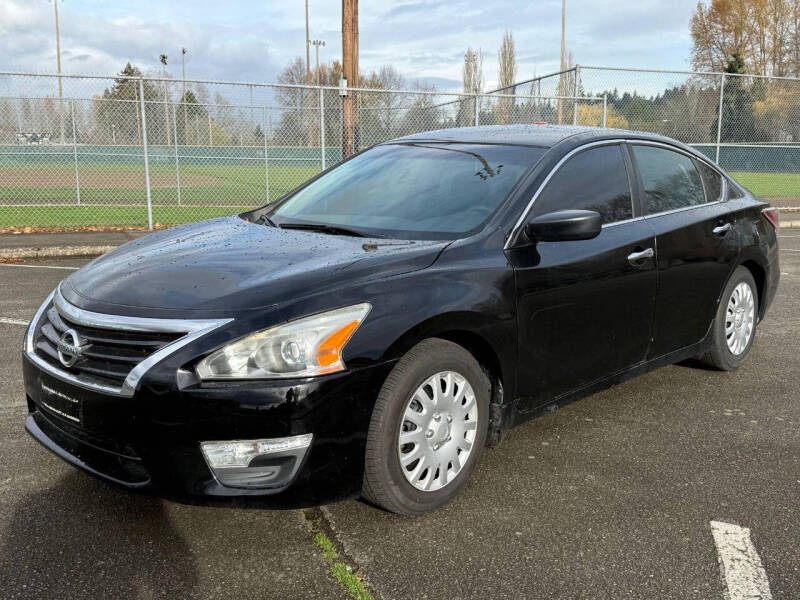 2015 Nissan Altima for sale at iRyde Auto Sale, LLC. in Kent WA