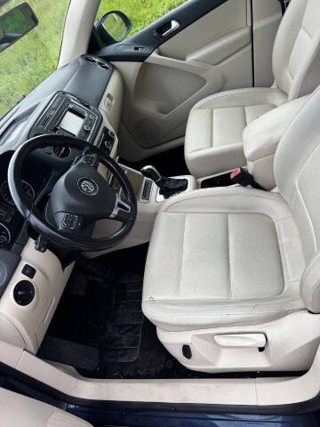 2012 Volkswagen Tiguan SEL 4Motion