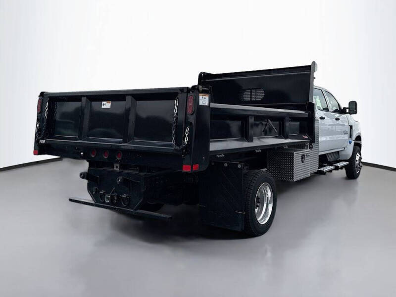 2024 Chevrolet Silverado 6500HD