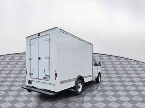 2025 Ford E-Series