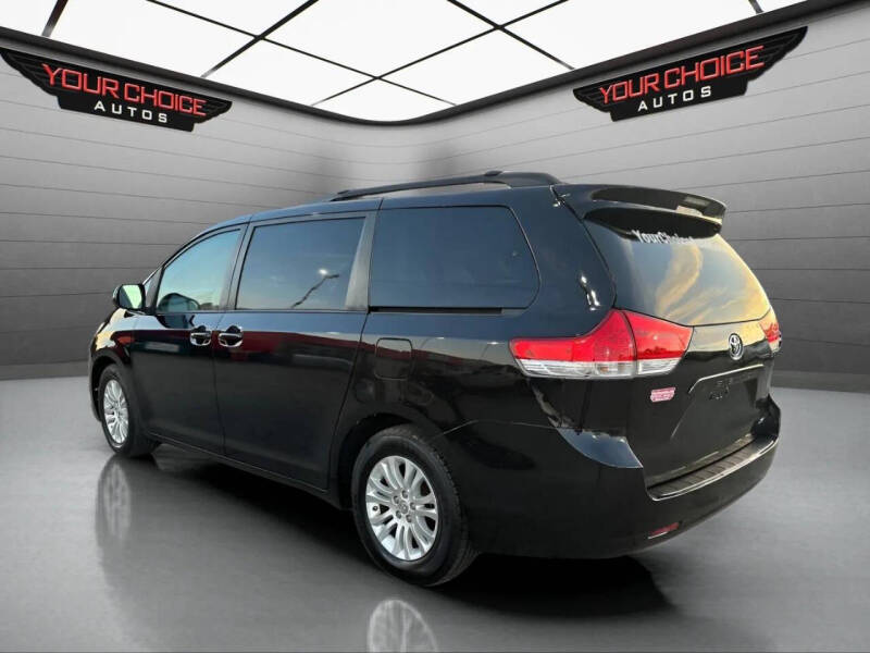 2012 Toyota Sienna Limited 7-Passenger