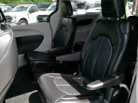2019 Chrysler Pacifica Touring L