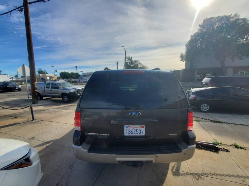2005 Ford Expedition Eddie Bauer