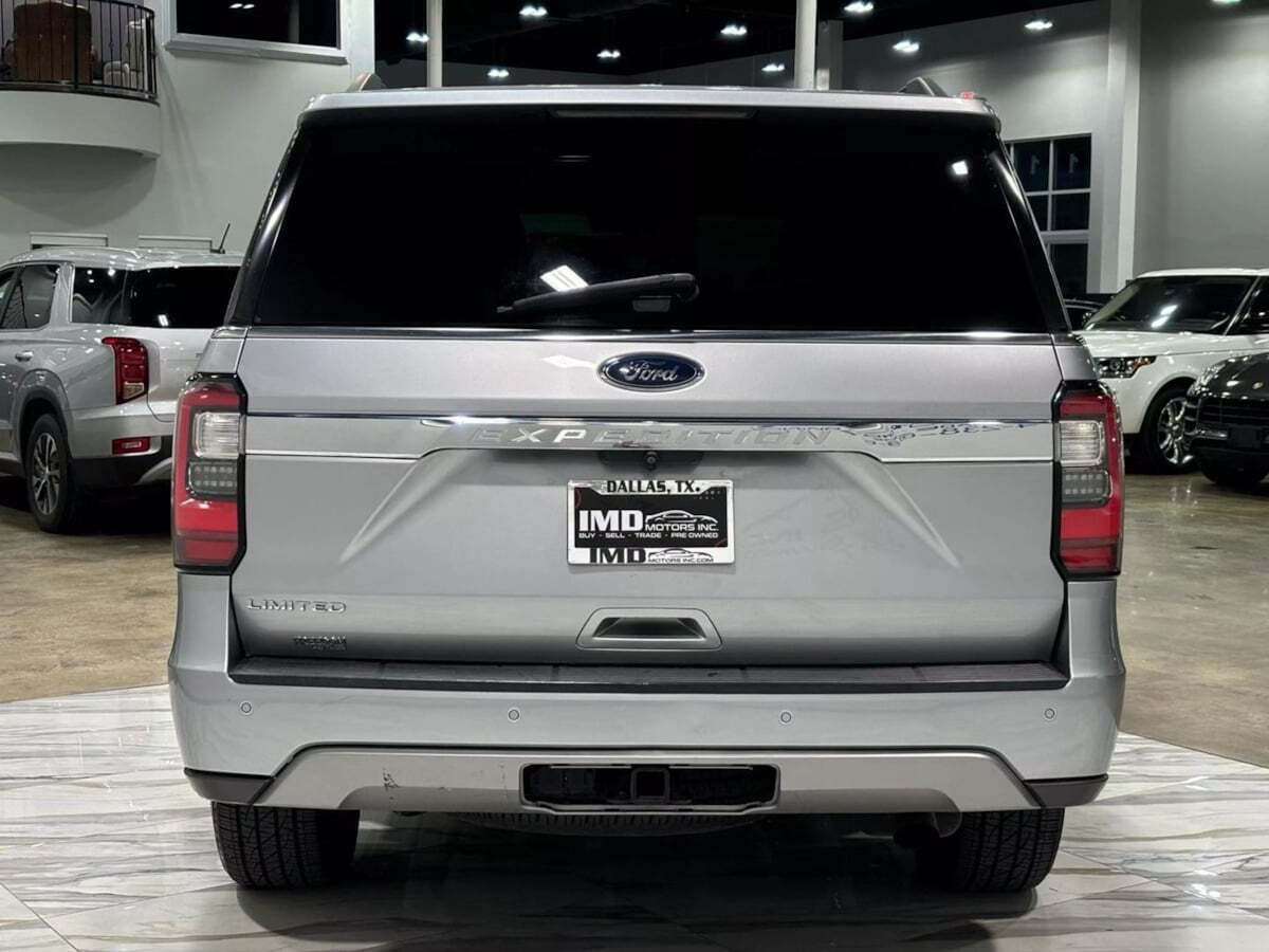 2021 Ford Expedition for sale at IMD MOTORS, INC in Dallas, TX