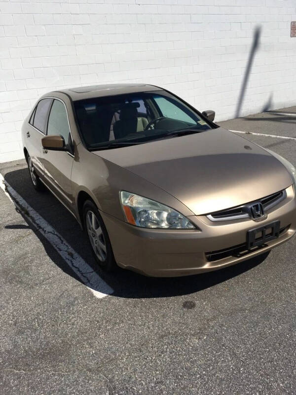 2005 Honda Accord for sale at Carsmart INC..we are next to WASHLAND in Virginia Beach VA