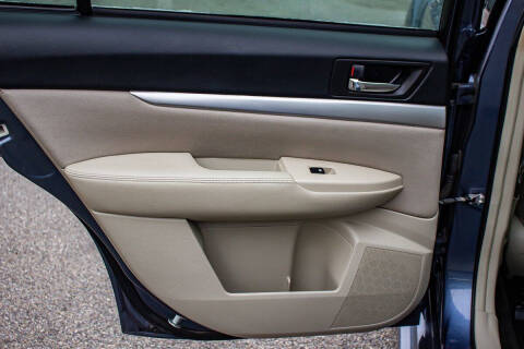 2014 Subaru Legacy 2.5i