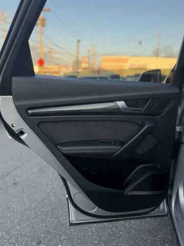 2023 Audi SQ5 3.0T quattro Premium Plus