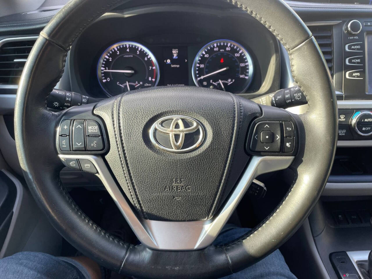 2015 Toyota Highlander for sale at Auto Haven in Irving, TX