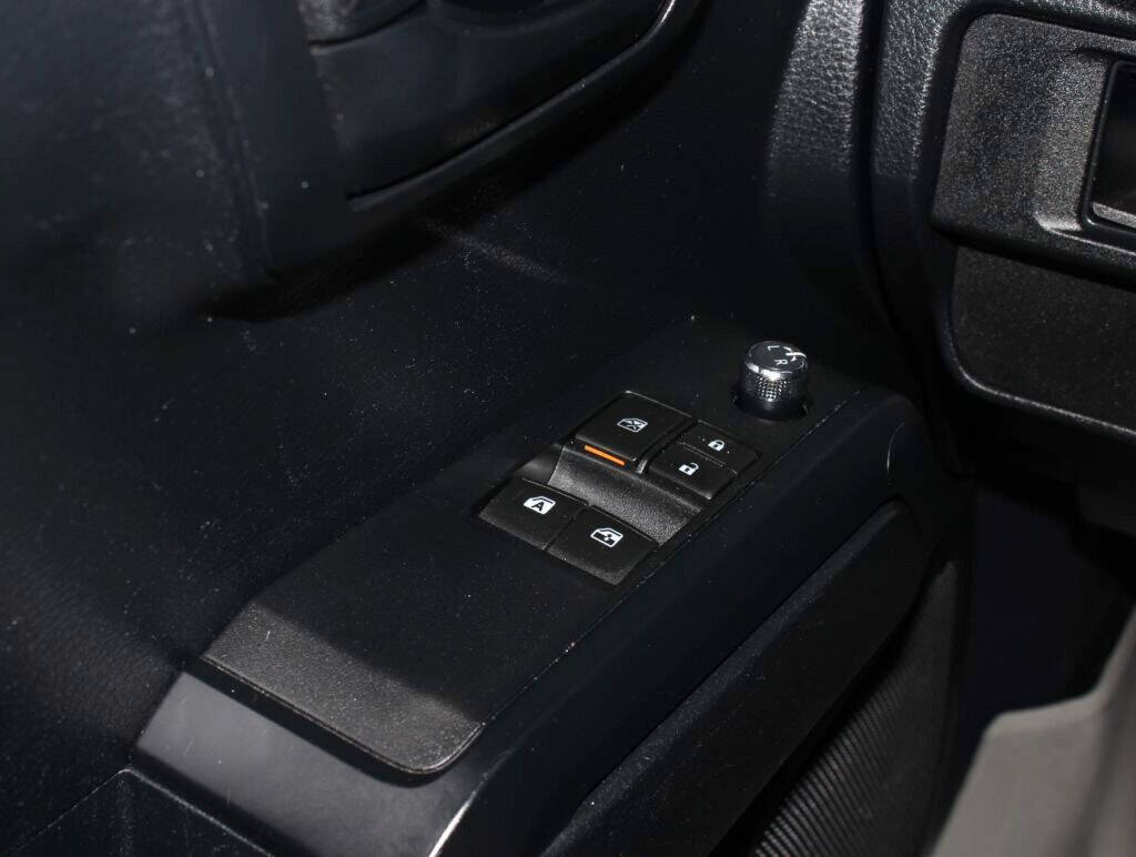 2018 TOYOTA Tacoma Pickup - $20,995