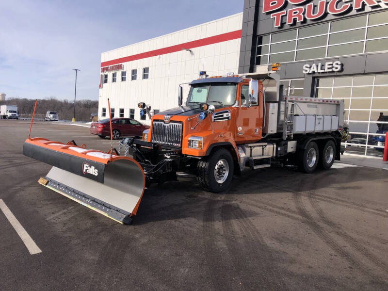 2022 Western Star 4700 SF