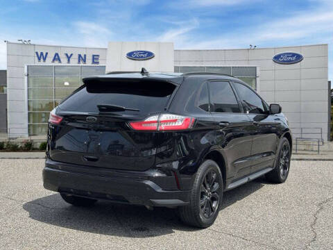 2023 Ford Edge SE