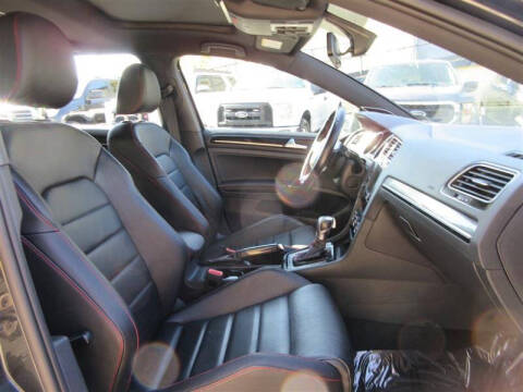 2017 Volkswagen Golf GTI Autobahn