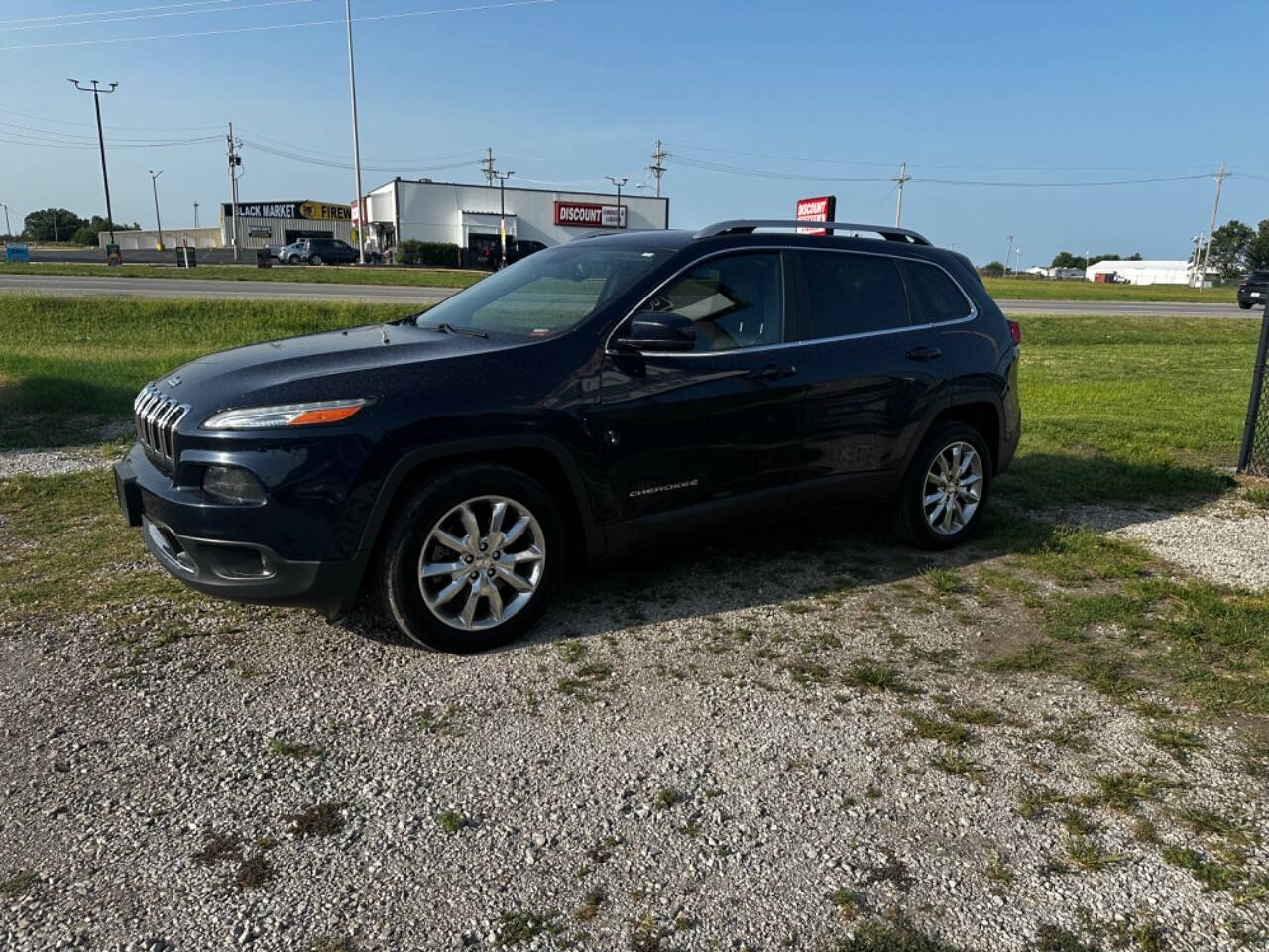 2016 Jeep Cherokee for sale at DAILY DEAL AUTO SALES LLC in Joplin, MO