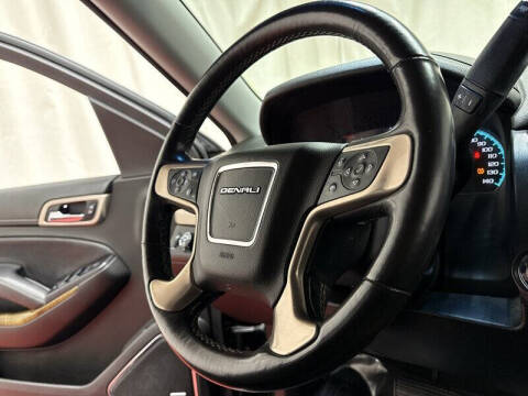 2017 GMC Yukon XL Denali