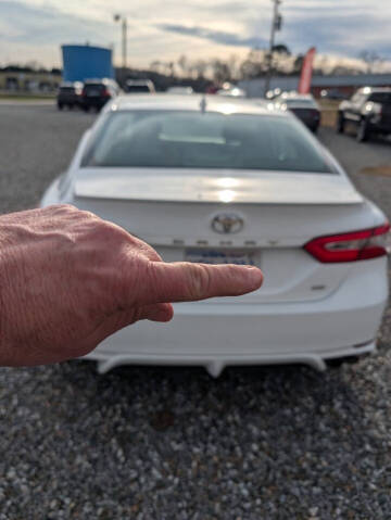 2020 Toyota Camry SE