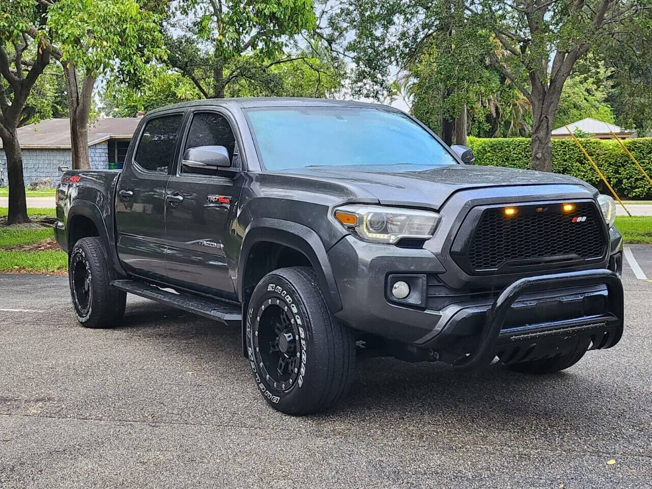 2016 TOYOTA Tacoma Pickup - $22,995