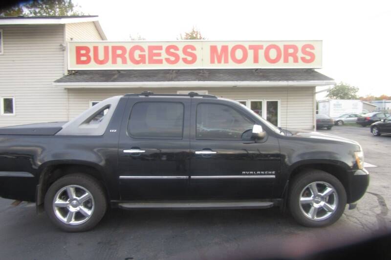 2011 Chevrolet Avalanche for sale at Burgess Motors Inc in Michigan City IN
