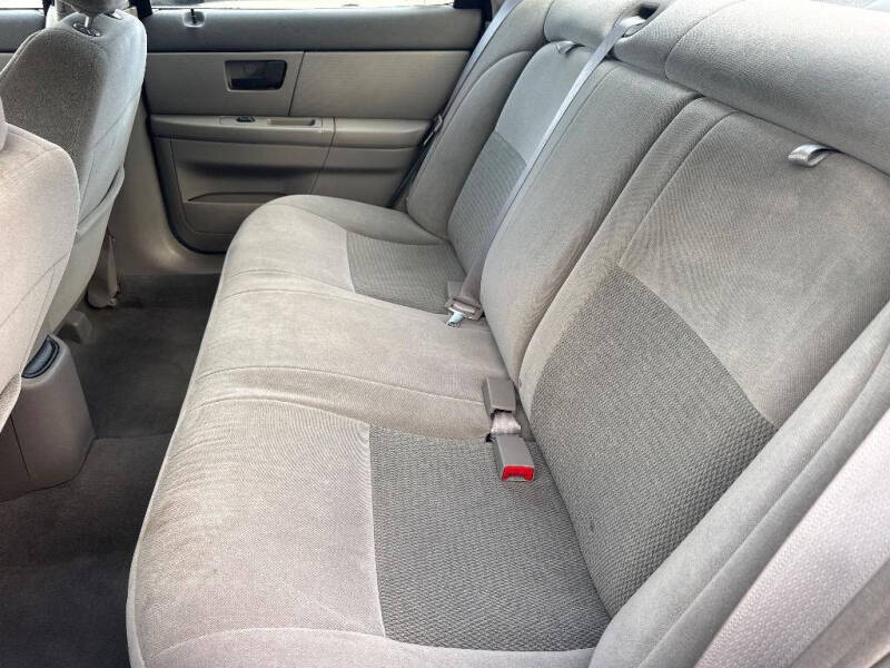 2006 Ford Taurus SEL