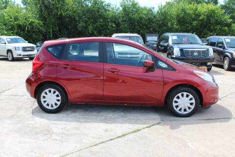 2016 Nissan Versa Note SV