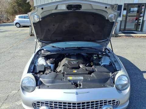 2004 Ford Thunderbird Deluxe