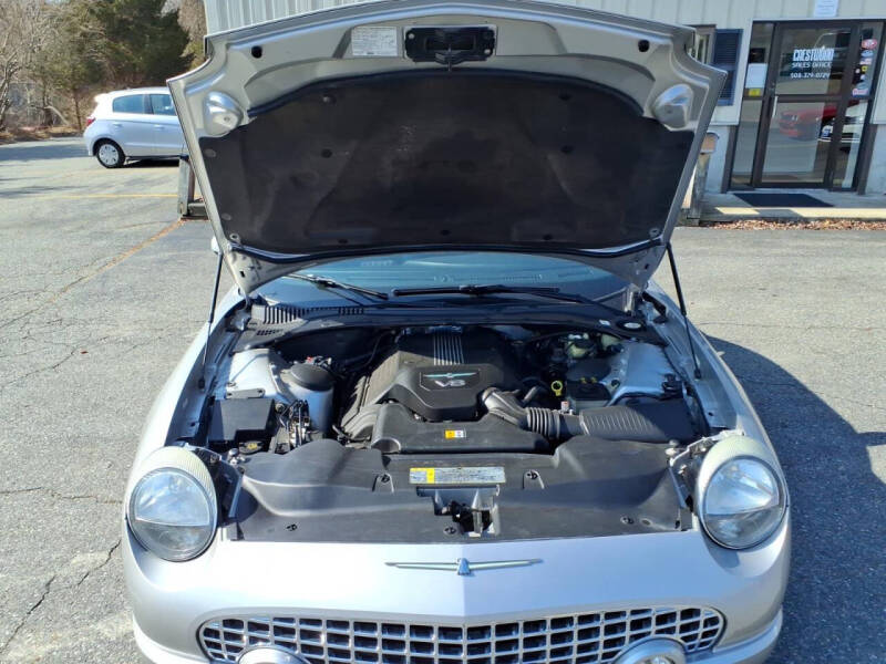 2004 Ford Thunderbird Deluxe