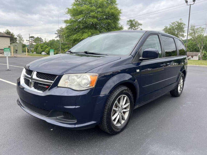 2014 Dodge Grand Caravan for sale at Automobile Gurus LLC in Knoxville TN