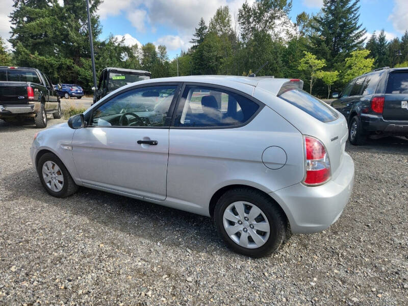 2010 Hyundai Accent Blue