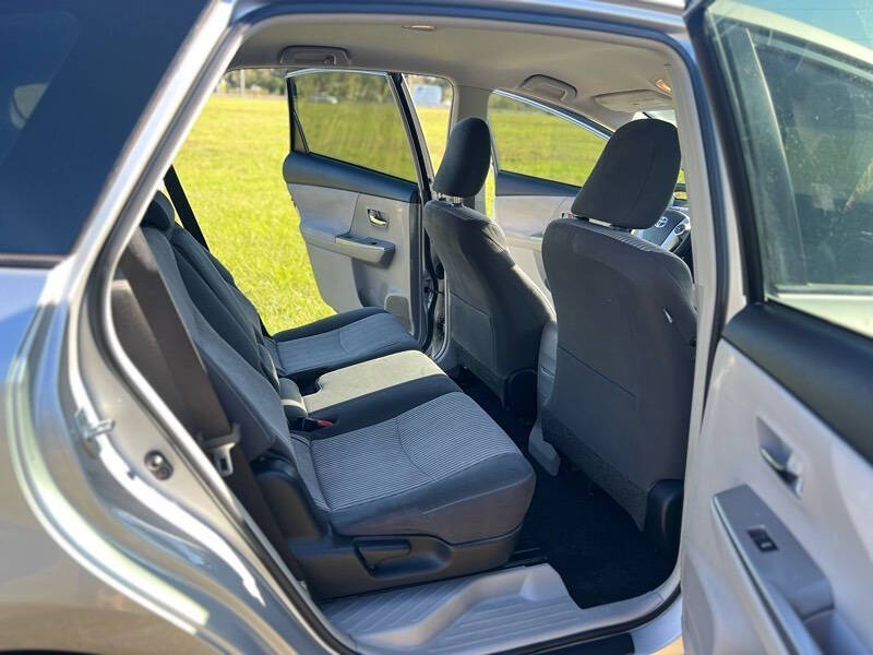 2015 Toyota Prius v Three