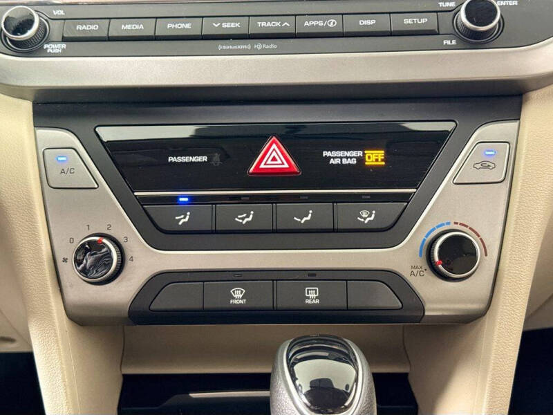 2018 Hyundai Elantra