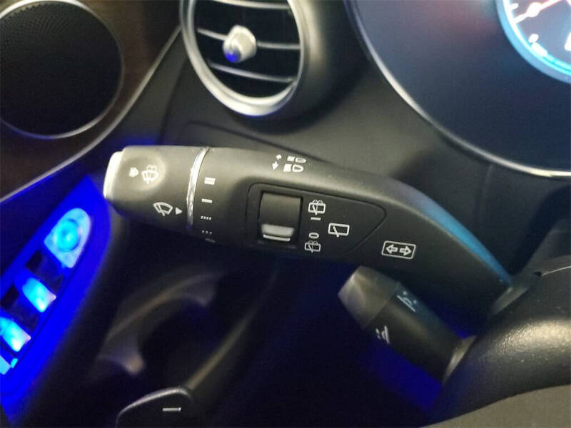 2020 Mercedes-Benz GLC GLC 300