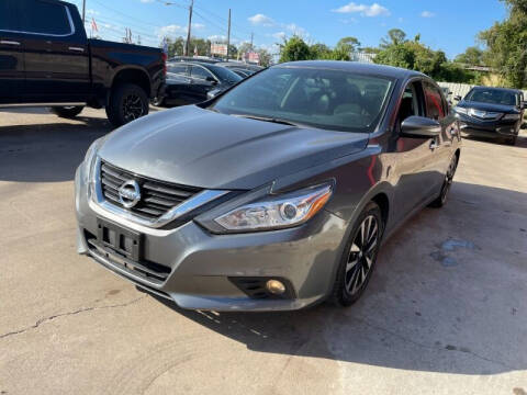 2018 Nissan Altima for sale at Sam's Auto Sales in Houston TX