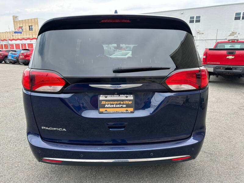 2019 Chrysler Pacifica Touring Plus
