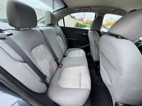 2013 Chevrolet Sonic LS Auto