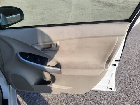 2012 Toyota Prius Two