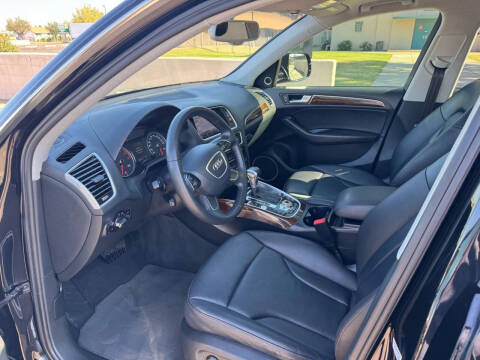 2016 Audi Q5 2.0T quattro Premium Plus