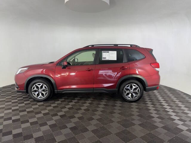 2022 Subaru Forester Premium