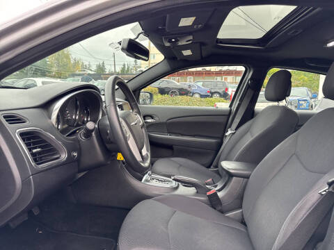 2014 Chrysler 200 Touring