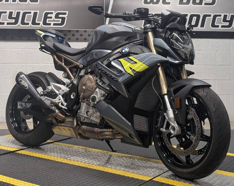 2023 BMW S 1000 R